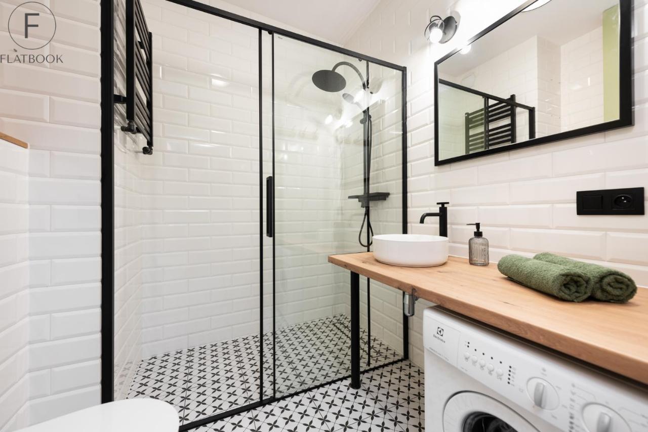 Flatbook - City Center Apartments Aura 40 Gdańsk Kültér fotó